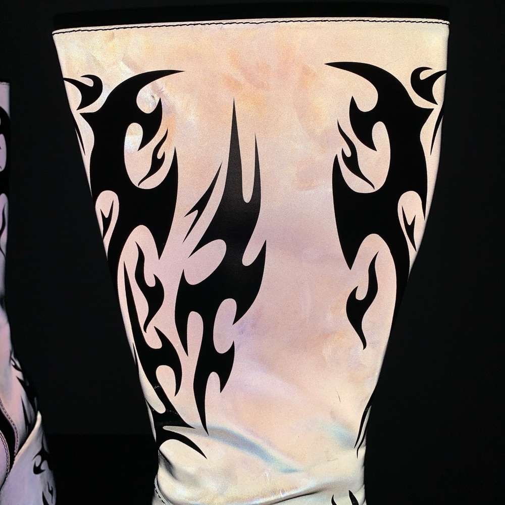 Sz10 Dolls Kill lighting boots reflective platform - Picture 13 of 16